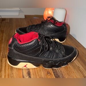 Jordan 9 Low